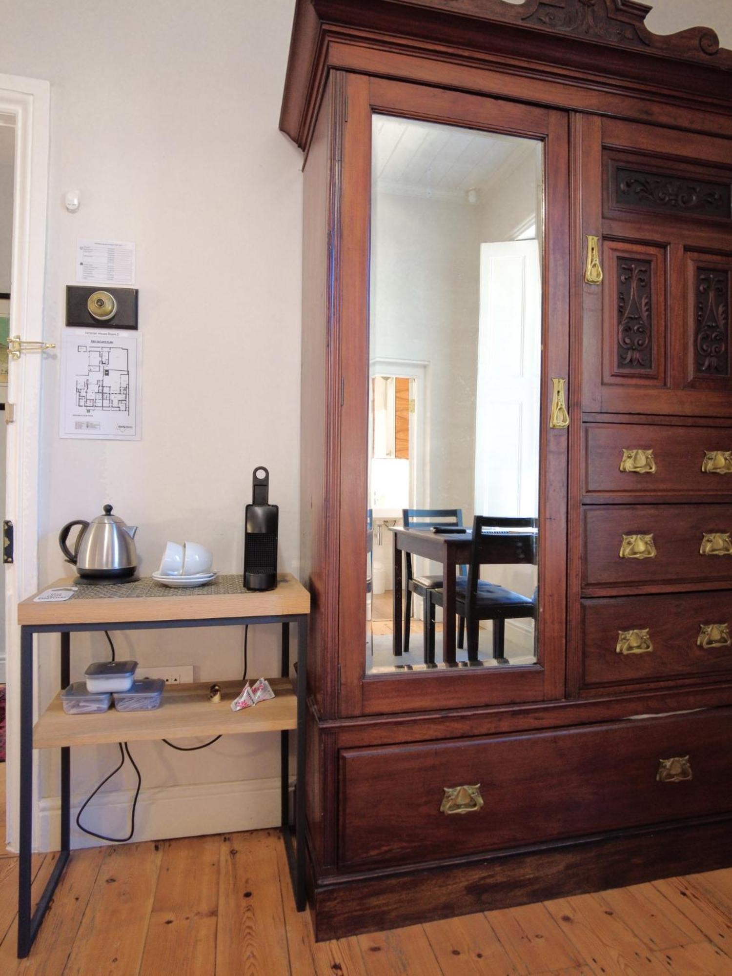 ホテル Laanhof Victorian House Self-Catering ステレンボッシュ 部屋 写真