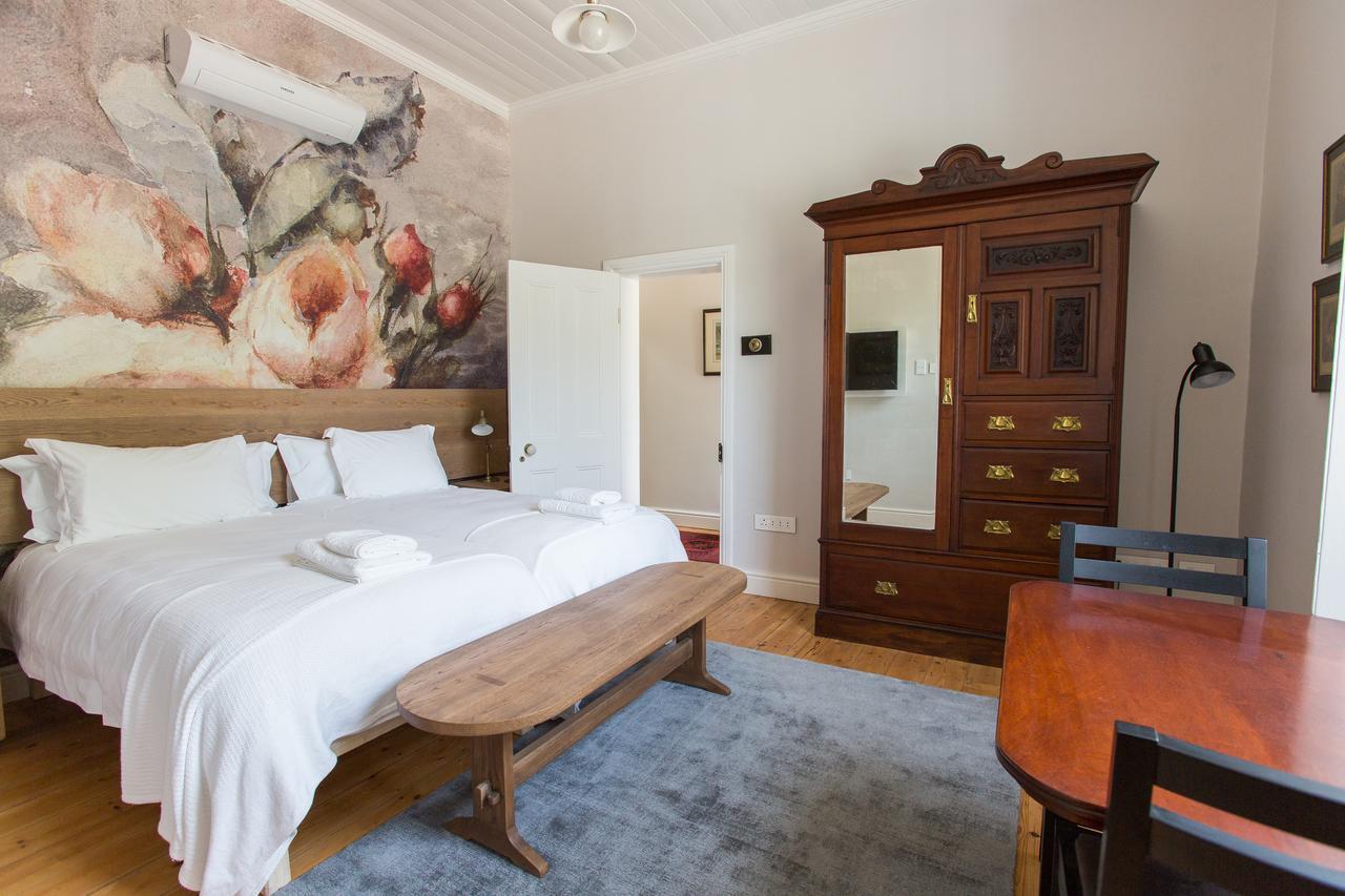 ホテル Laanhof Victorian House Self-Catering ステレンボッシュ エクステリア 写真