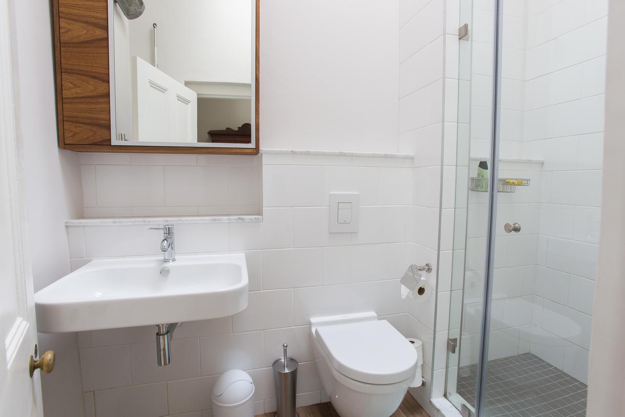 ホテル Laanhof Victorian House Self-Catering ステレンボッシュ エクステリア 写真
