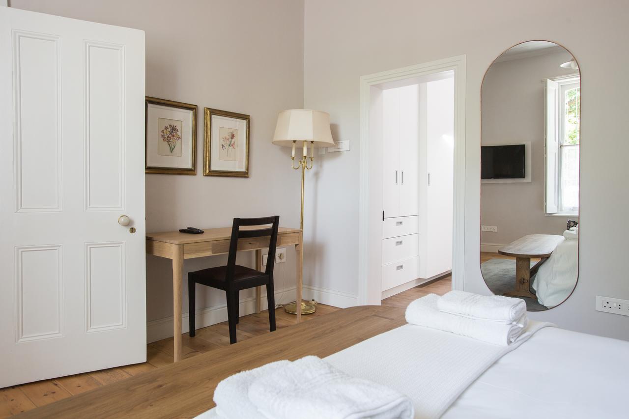 ホテル Laanhof Victorian House Self-Catering ステレンボッシュ エクステリア 写真